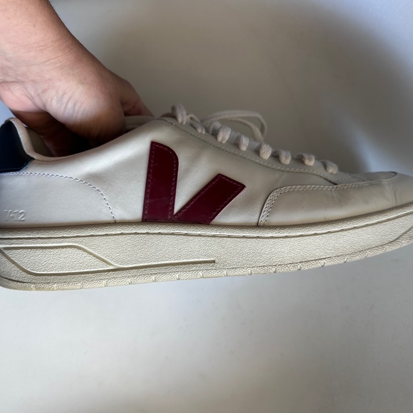 Veja V-12 Leather Low Sneakers in Extra White, Marsala, and Nautico - Picture 4 of 6
